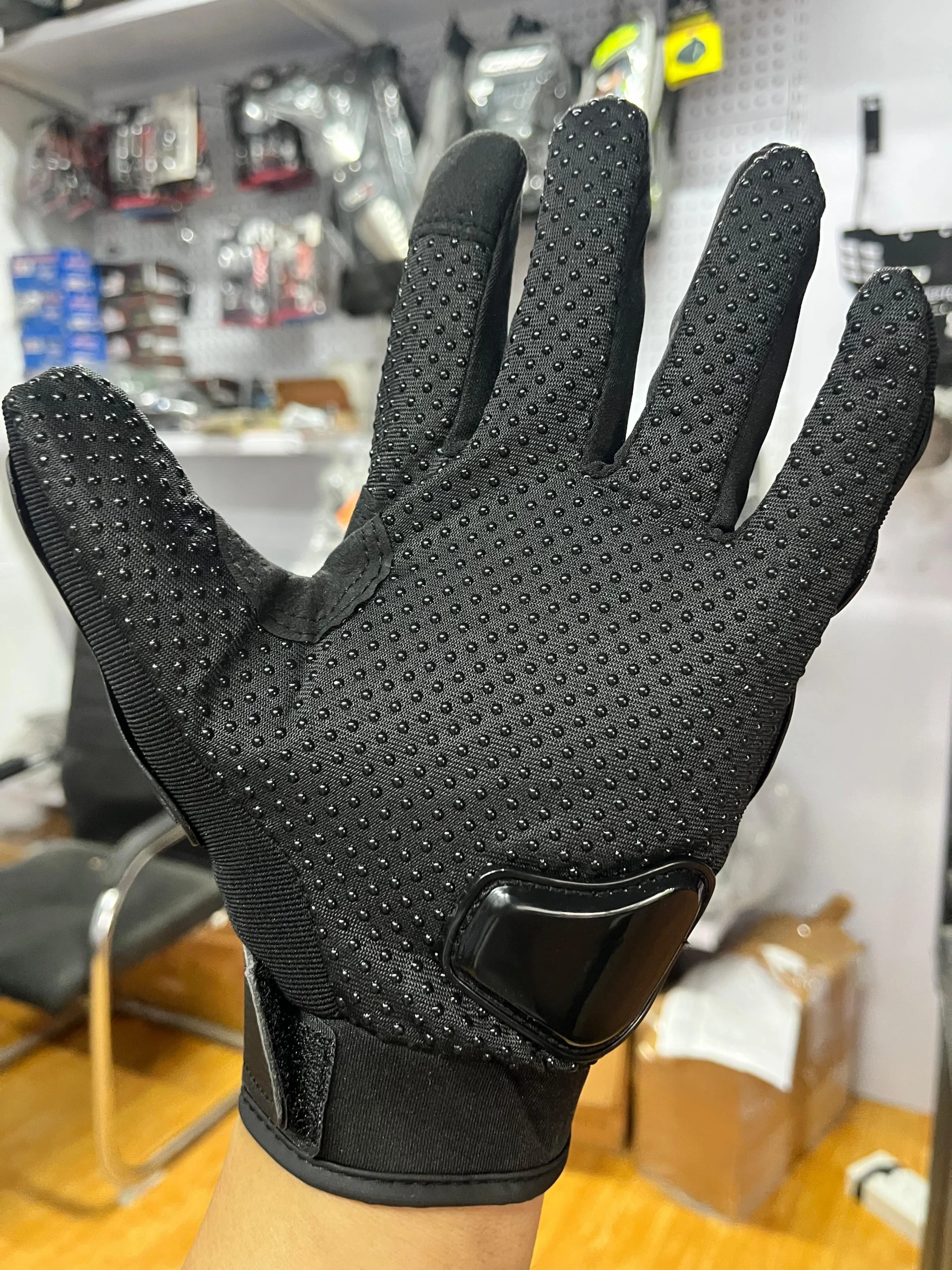 MotoBeg Riding Gloves – Full Finger Motorcycle Riding Gloves 3 MotoBeg Riding Gloves – Full Finger Motorcycle Riding Gloves - Image 3