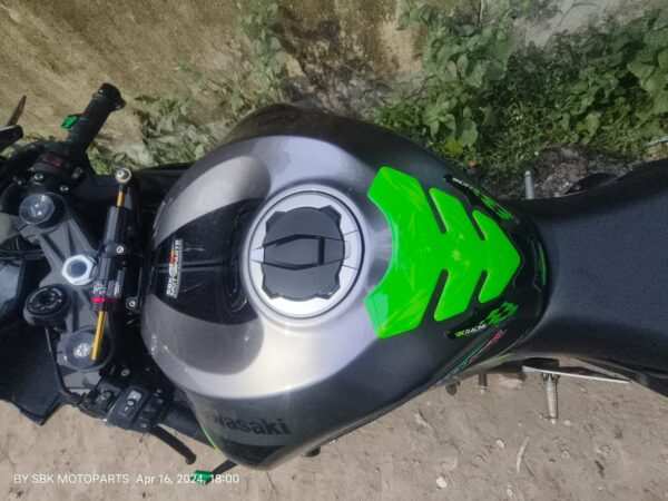 Savage Frame Slider