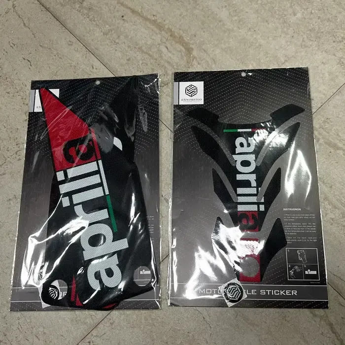 Traction Pad + Tank Pad Combo For Aprilia RS 457 4 Traction Pad + Tank Pad Combo For Aprilia RS 457 - Image 4