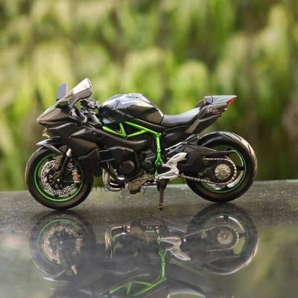 Kawasaki Ninja H2R Scale Model bike collectible - Image 8