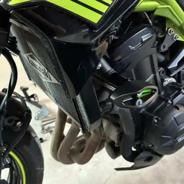 Z900 frame sliders crash protector Fauvism 2017-2024 - Image 4